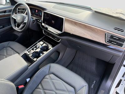 2026 Volkswagen Atlas — photo 13 view