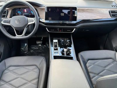 2026 Volkswagen Atlas — photo 18 view