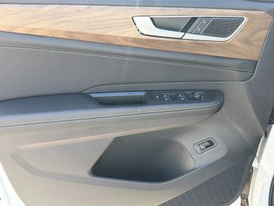 2026 Volkswagen Atlas — photo 22 view