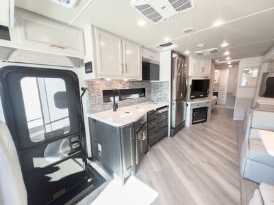 2026 Fleetwood BOUNDER - Photo 7