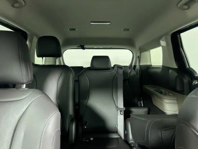 2026 Kia Carnival — photo 32 view
