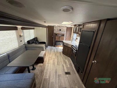 2019 Forest River RV Cherokee — photo 8 view