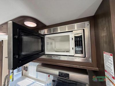 2019 Forest River RV Cherokee — photo 14 view