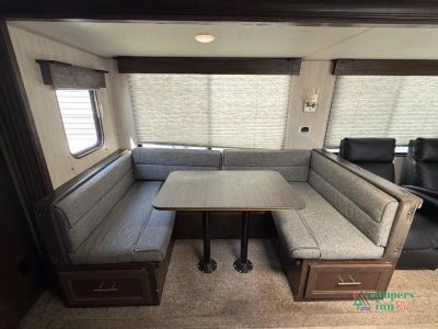 2019 Forest River RV Cherokee — photo 17 view