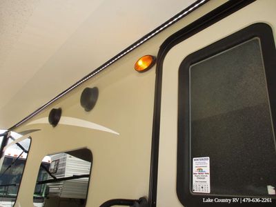2017 Keystone Outback Ultra-Lite - Photo 29