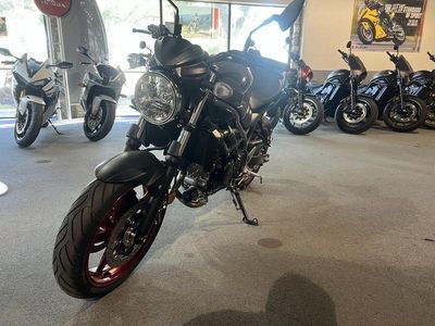 2023 Suzuki SV650 - Photo 2