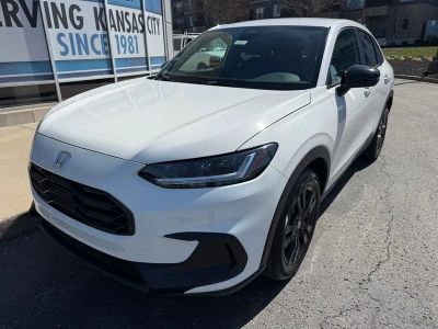 2026 Honda HR-V - Photo 2