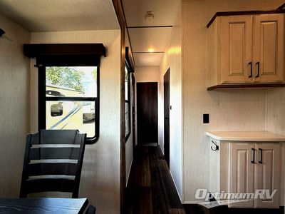 2021 Heartland Bighorn Traveler - Photo 13