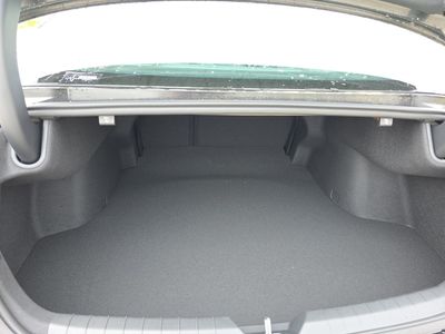 2026 Kia K5 — photo 17 view