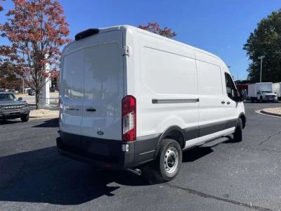 2026 Ford Transit-150 - Photo 3