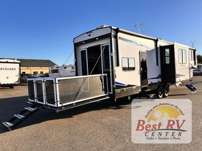 2026 Forest River RV Vengeance Rogue Armored - Photo 4