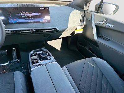 2026 BMW iX — photo 17 view