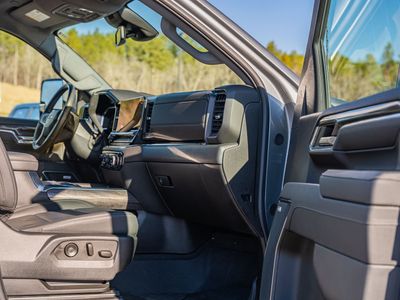 2024 Chevrolet Silverado 2500HD - Photo 18