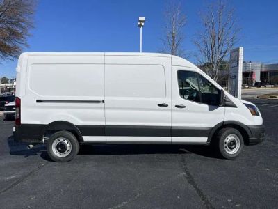 2026 Ford Transit-250 - Photo 2