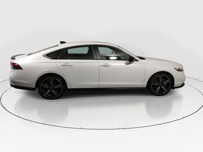 2024 Honda Accord Hybrid — photo 8 view
