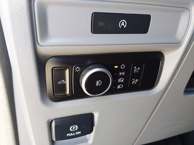 2025 Ford F-150 - Photo 13