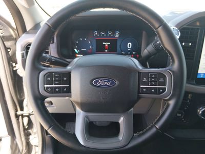 2025 Ford F-150 - Photo 12