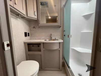 2023 Thor Motor Coach Inception - Photo 35