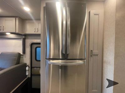 2023 Thor Motor Coach Inception - Photo 21