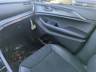 2025 Jeep Grand Cherokee L - Photo 15