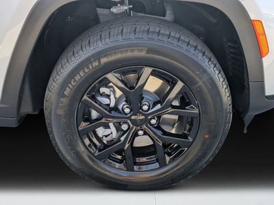 2025 Jeep Grand Cherokee L - Photo 9