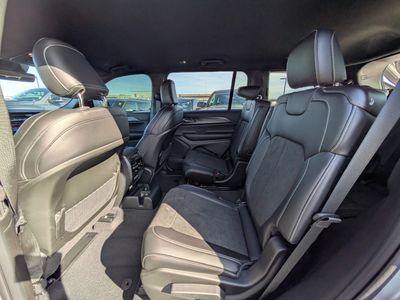 2025 Jeep Grand Cherokee L - Photo 12