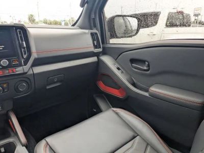 2026 Nissan Frontier — photo 16 view