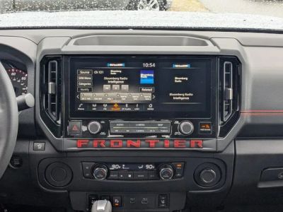 2026 Nissan Frontier — photo 17 view