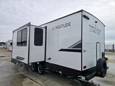 2026 EAST TO WEST Longitude - Photo 27