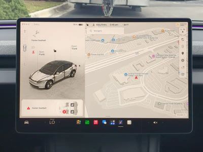 2024 Tesla Model 3 — photo 24 view