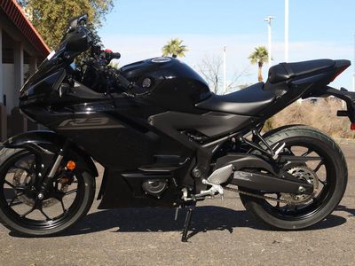 2026 Yamaha YZF-R3 - Photo 4