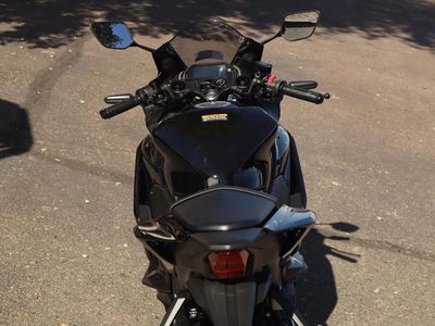 2026 Yamaha YZF-R3 - Photo 9