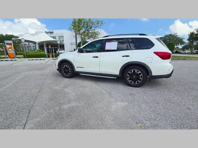 2020 Nissan Pathfinder — photo 45 view