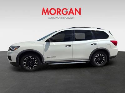 2020 Nissan Pathfinder — photo 9 view