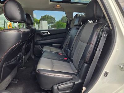 2020 Nissan Pathfinder — photo 27 view