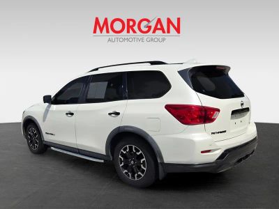 2020 Nissan Pathfinder — photo 7 view