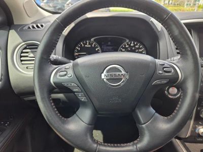 2020 Nissan Pathfinder — photo 19 view