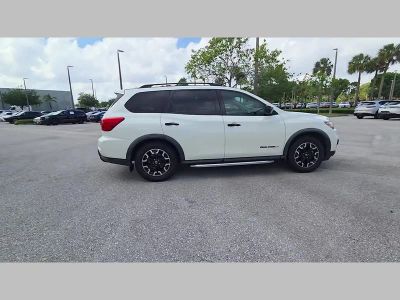 2020 Nissan Pathfinder — photo 36 view