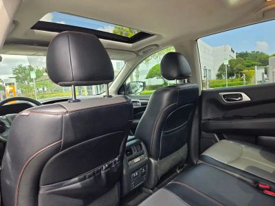 2020 Nissan Pathfinder — photo 28 view