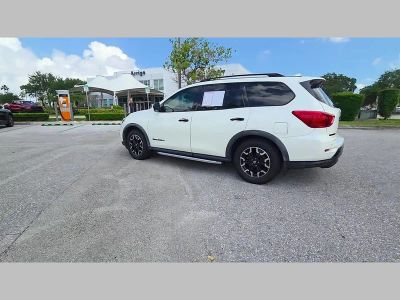 2020 Nissan Pathfinder — photo 44 view