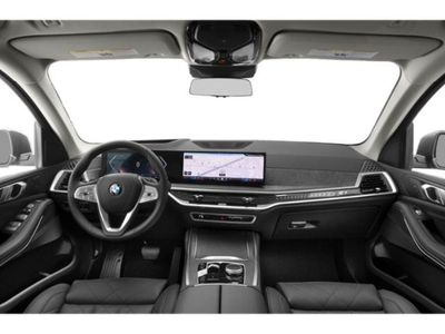 2026 BMW X7 — photo 10 view