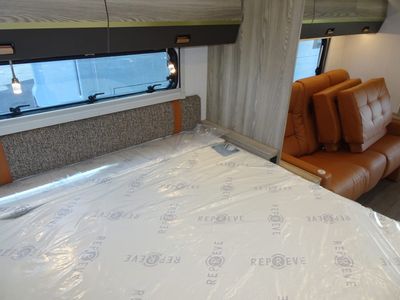 2026 Winnebago NAVION - Photo 11