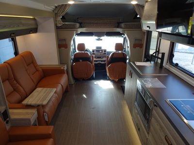 2026 Winnebago NAVION - Photo 3