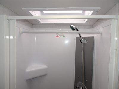2026 Winnebago NAVION - Photo 21