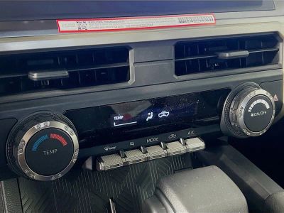 2025 Toyota Tacoma — photo 23 view