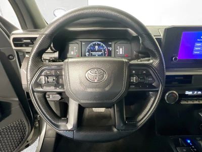 2025 Toyota Tacoma — photo 15 view