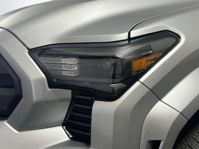 2025 Toyota Tacoma — photo 9 view