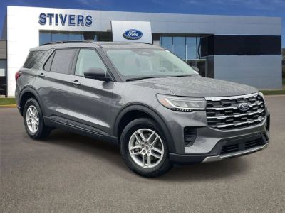 2026 Ford Explorer Active in Carbonized Gray Metallic — front three-quarter view