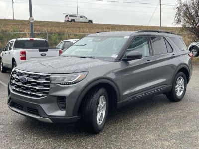 2026 Ford Explorer — photo 7 view