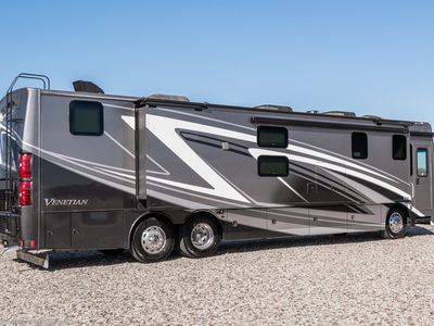 2023 Thor Motor Coach Venetian B42 - Photo 56